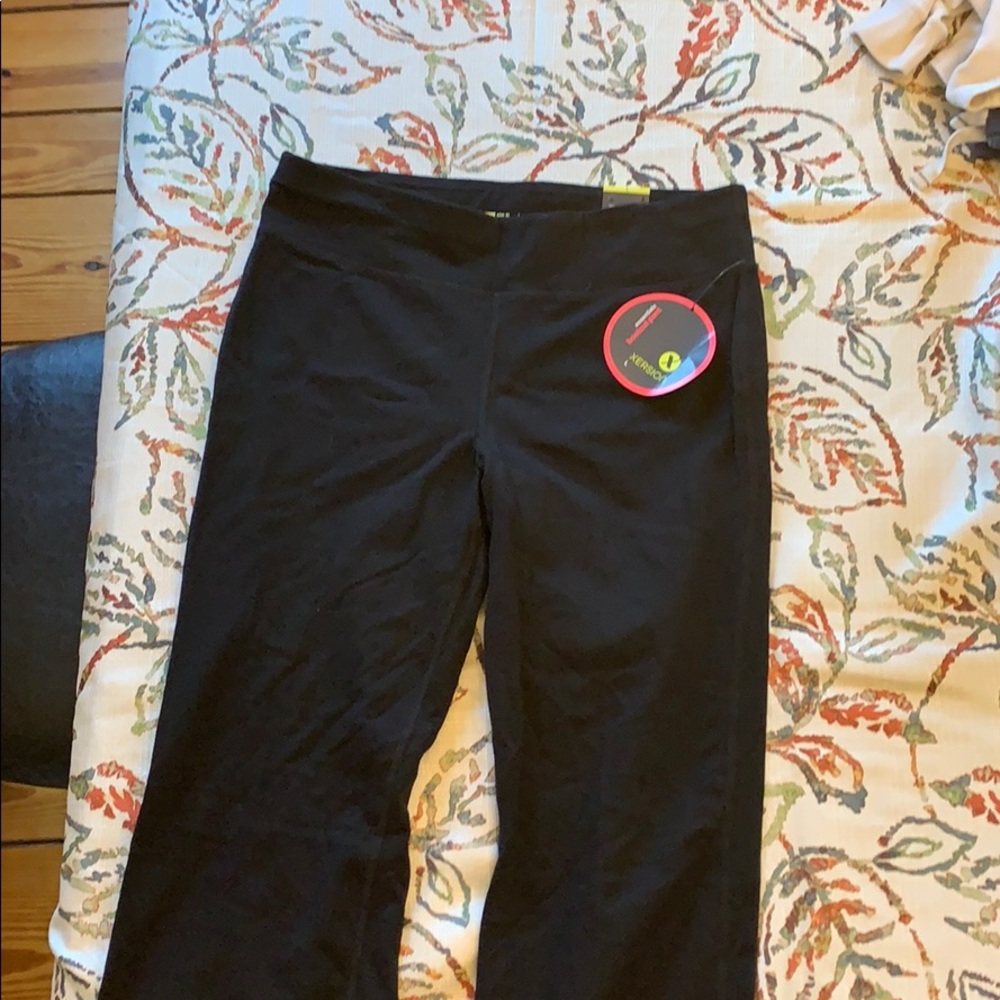 Xersion slim fit yoga pants